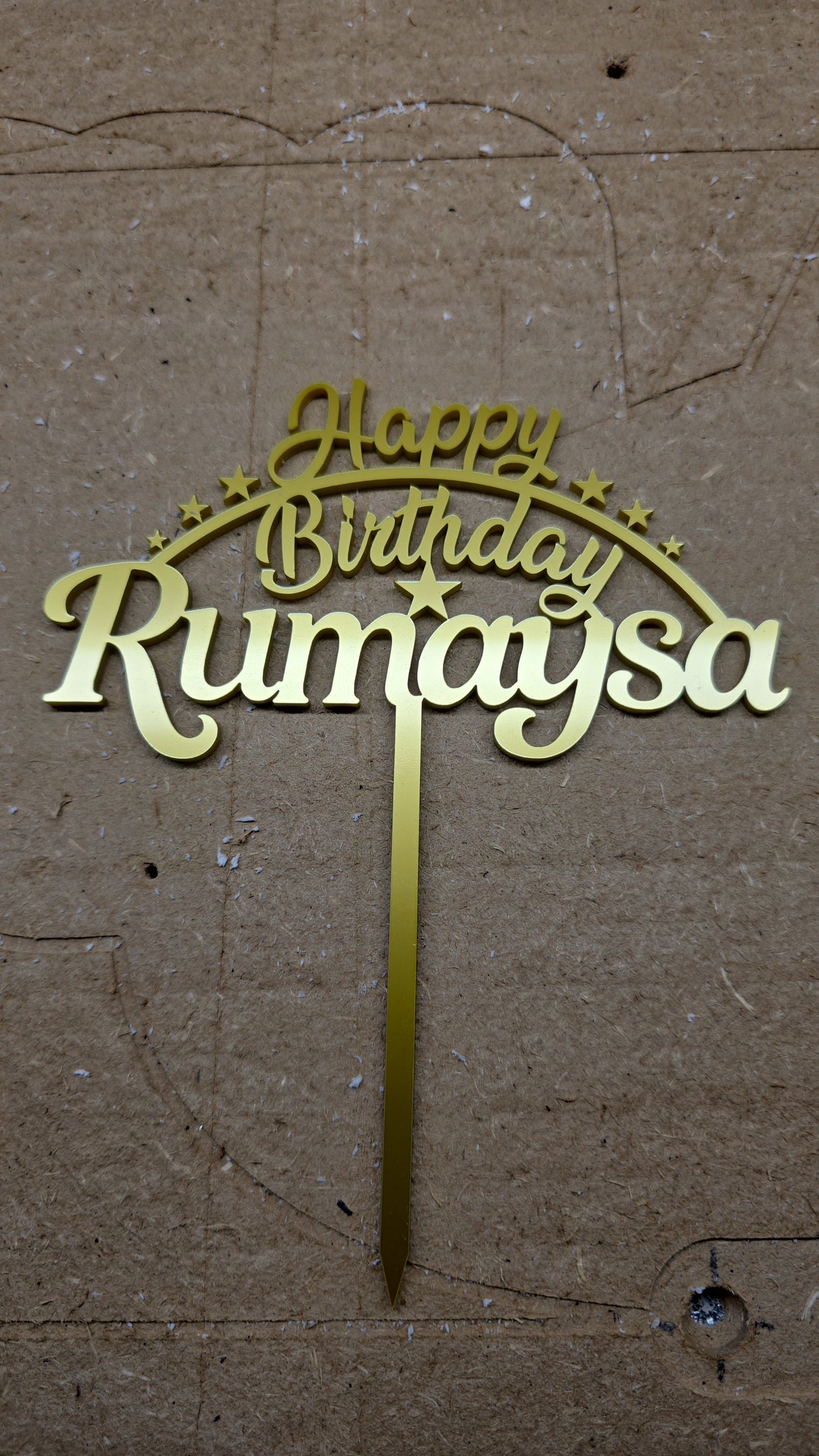 Luxe Taartdecoratie met Naam – Happy Birthday